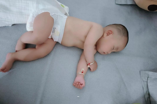 河间宝宝短发型女